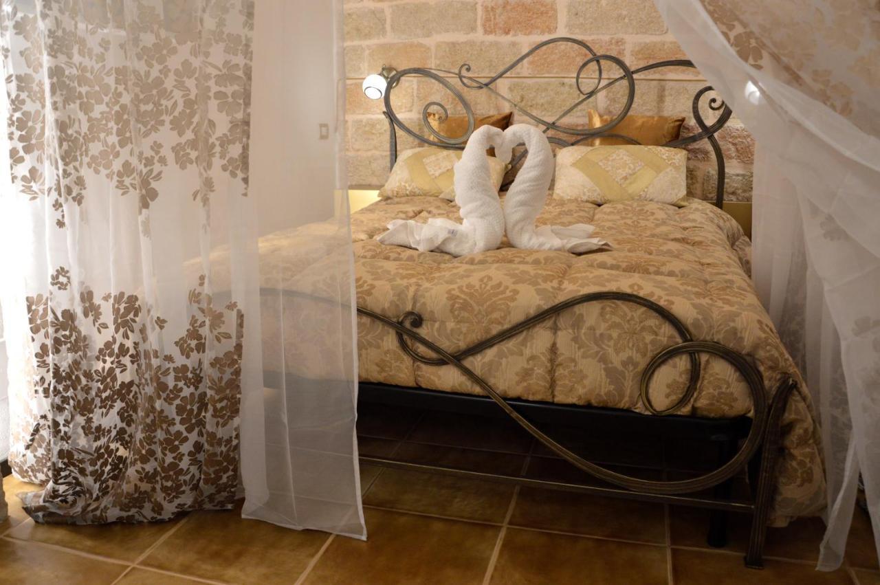 Gold White Exclusive House Hotel Polignano a Mare Eksteriør billede