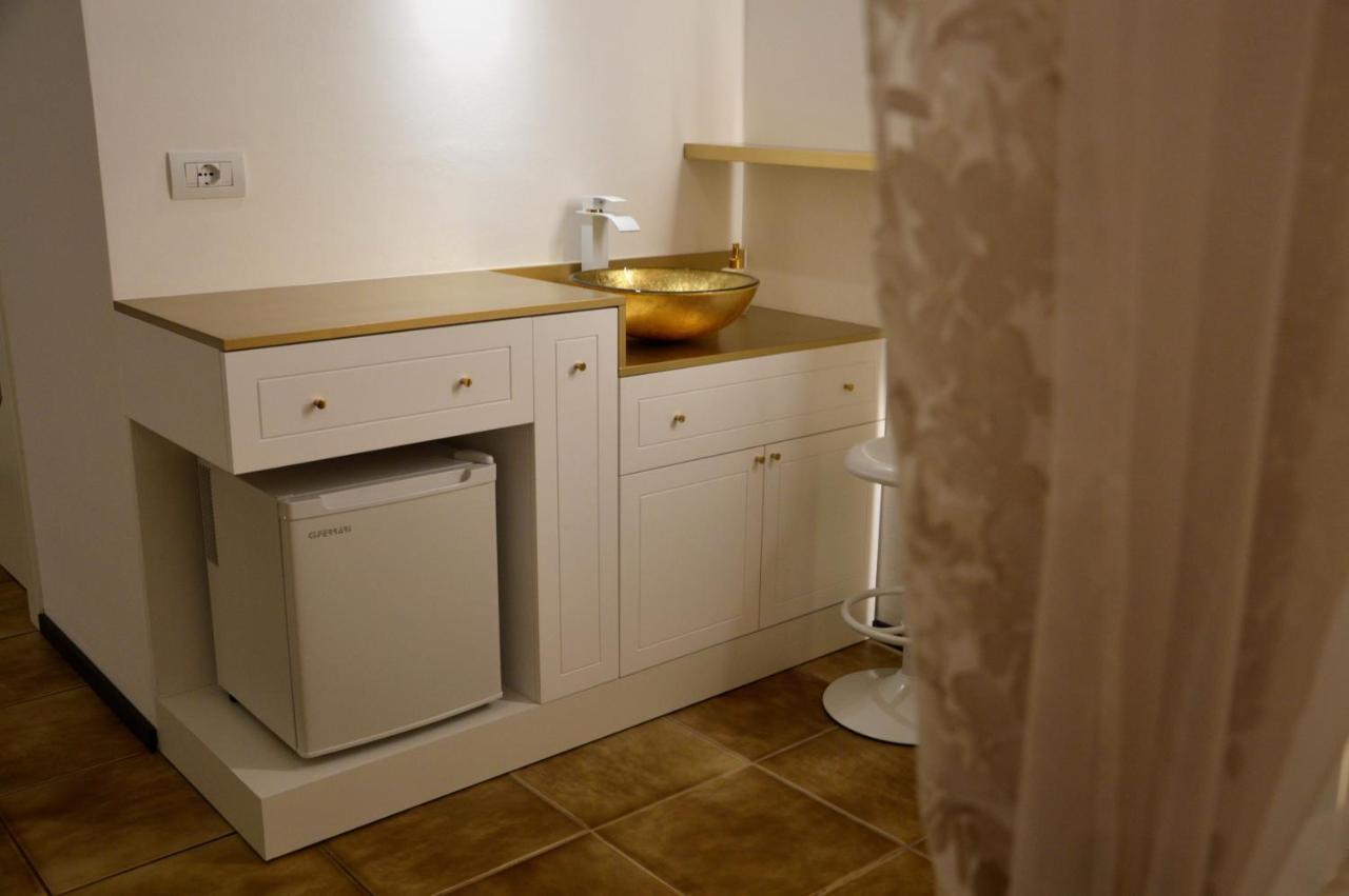 Gold White Exclusive House Hotel Polignano a Mare Eksteriør billede