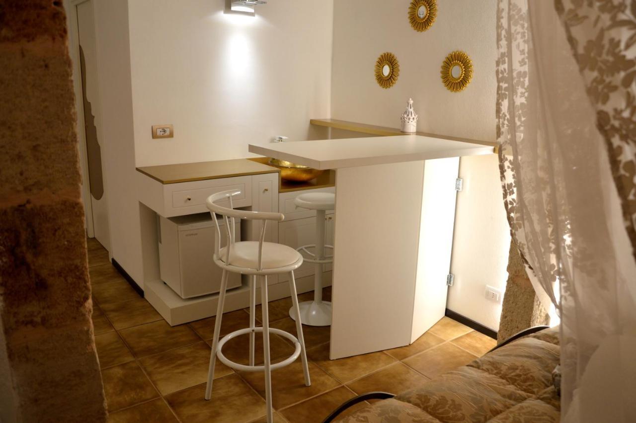 Gold White Exclusive House Hotel Polignano a Mare Eksteriør billede